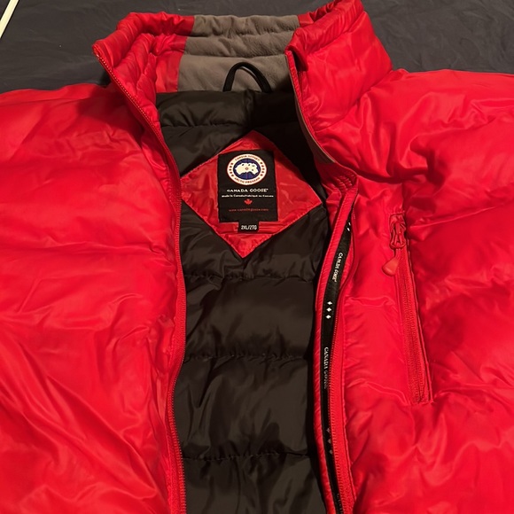 XXL red Canada goose Winter Coat men’s puffer, very warm. Zippered pockets - Picture 10 of 16
